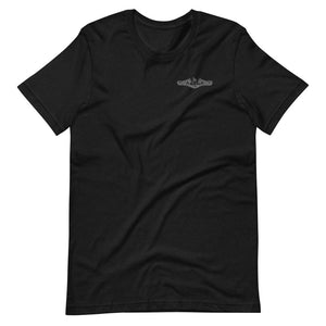 US Navy Submarine Insignia T-Shirt (Small - Silver)