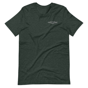 US Navy Submarine Insignia T-Shirt (Small - Silver)