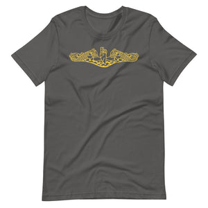 US Navy Submarine Insignia T-Shirt (Gold)