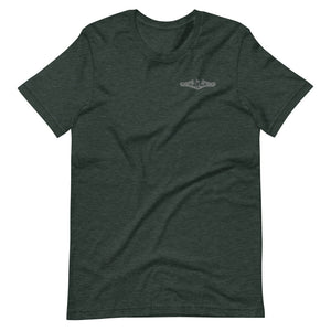 US Navy Submarine Insignia T-Shirt (Small - Silver)